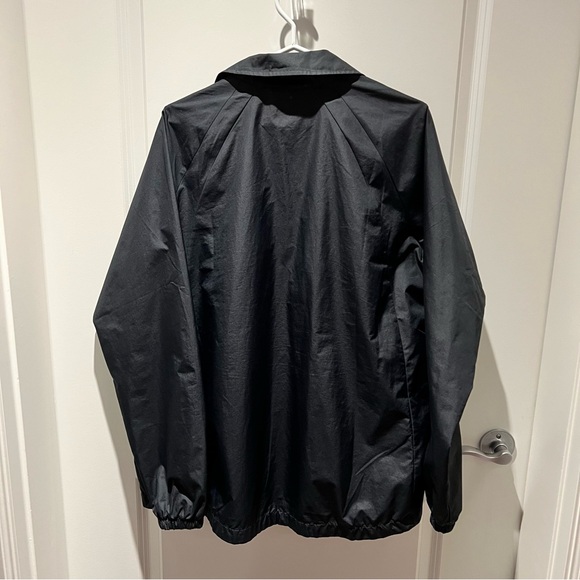 Air Jordan Men’s Coach Button-Up Jacket - Picture 3 of 7